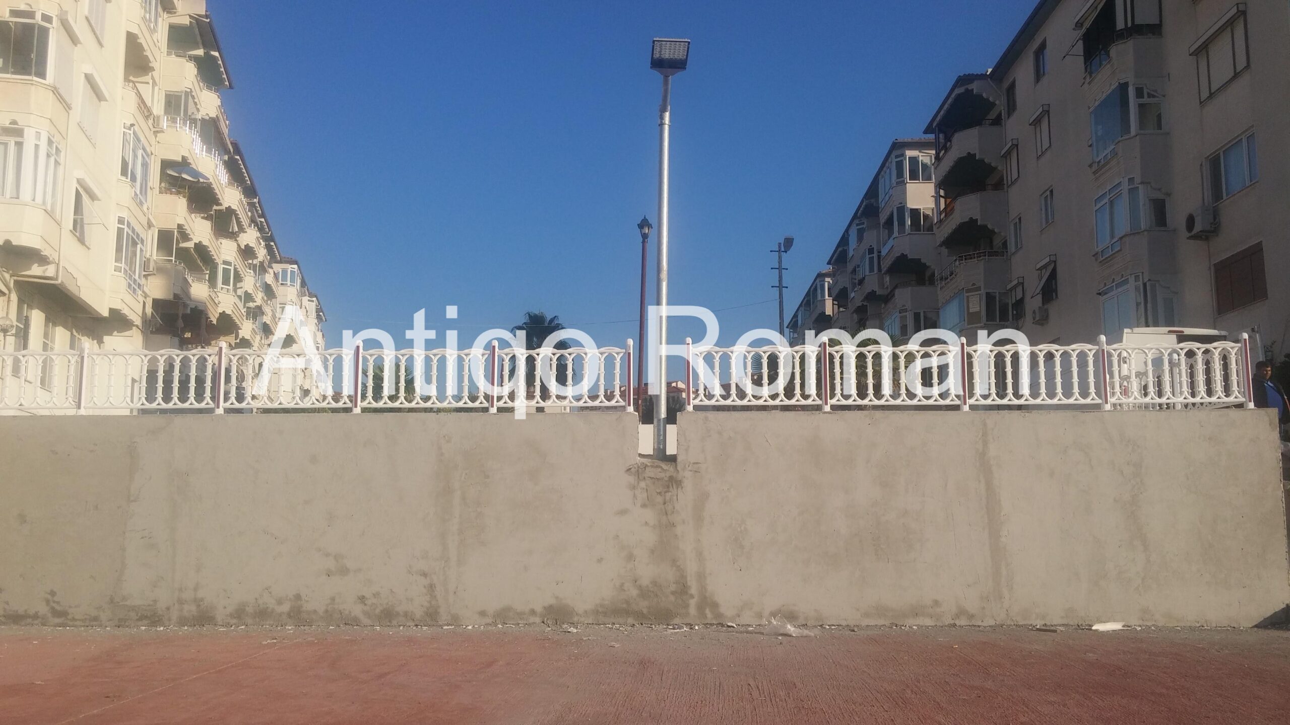 Antiqo Fence - Image 23