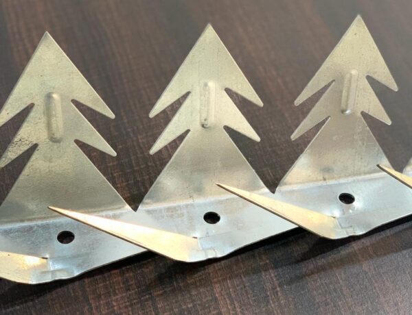 Metal Spikes